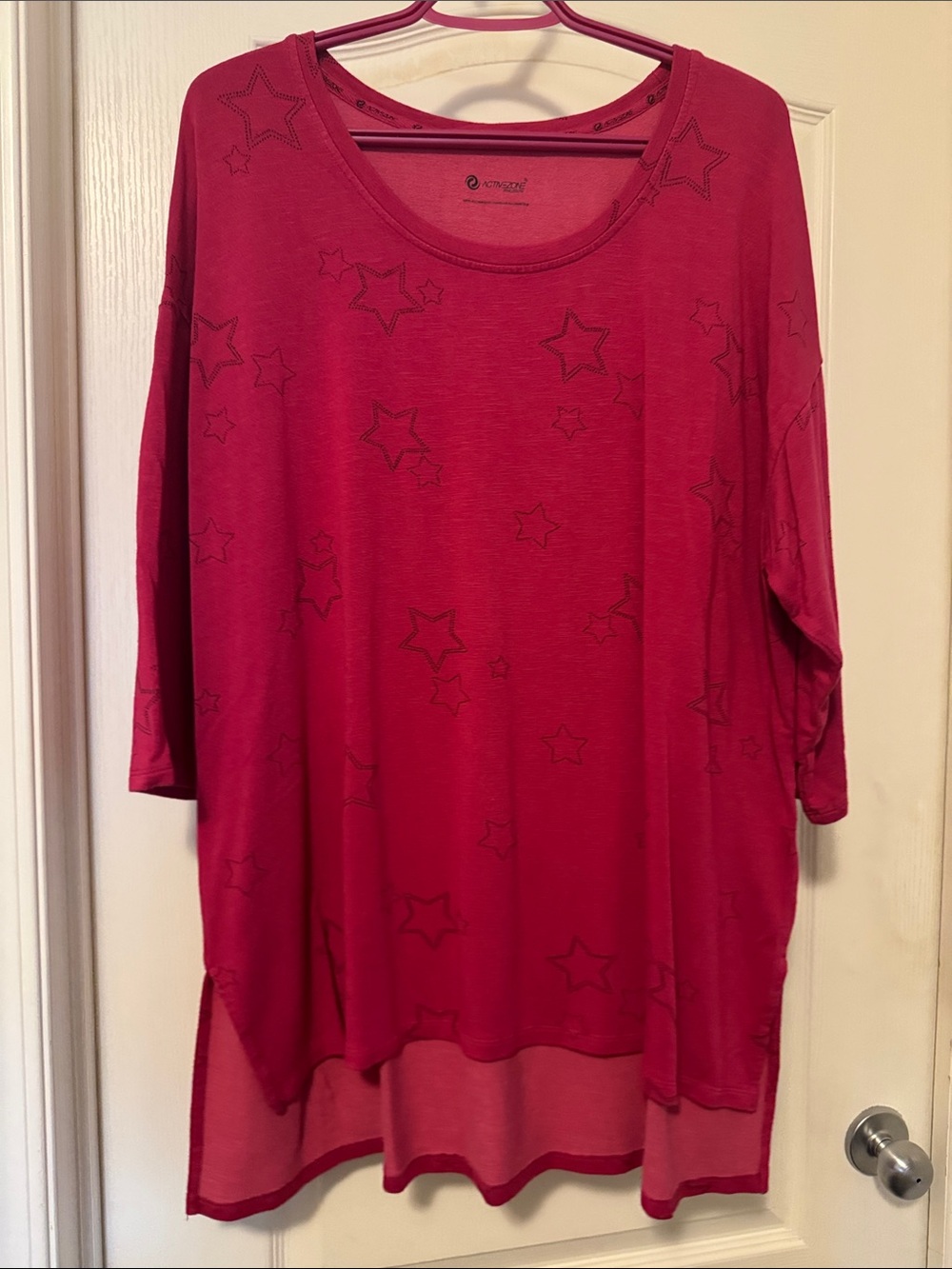 Women's Berry Star-Print Tunic Top